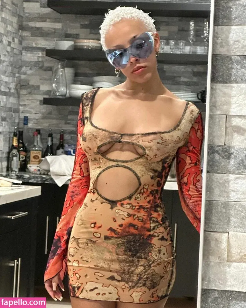 Doja Cat Onlyfans Photo Gallery 