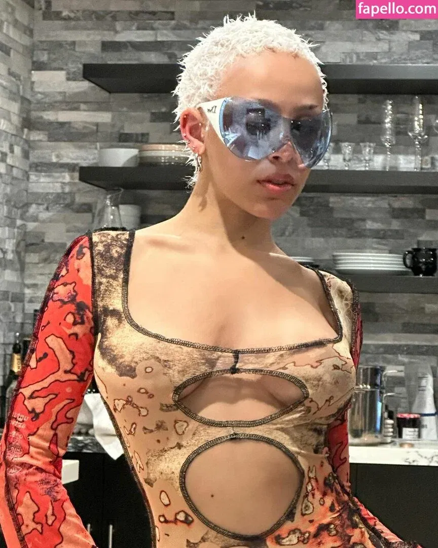 Doja Cat Onlyfans Photo Gallery 