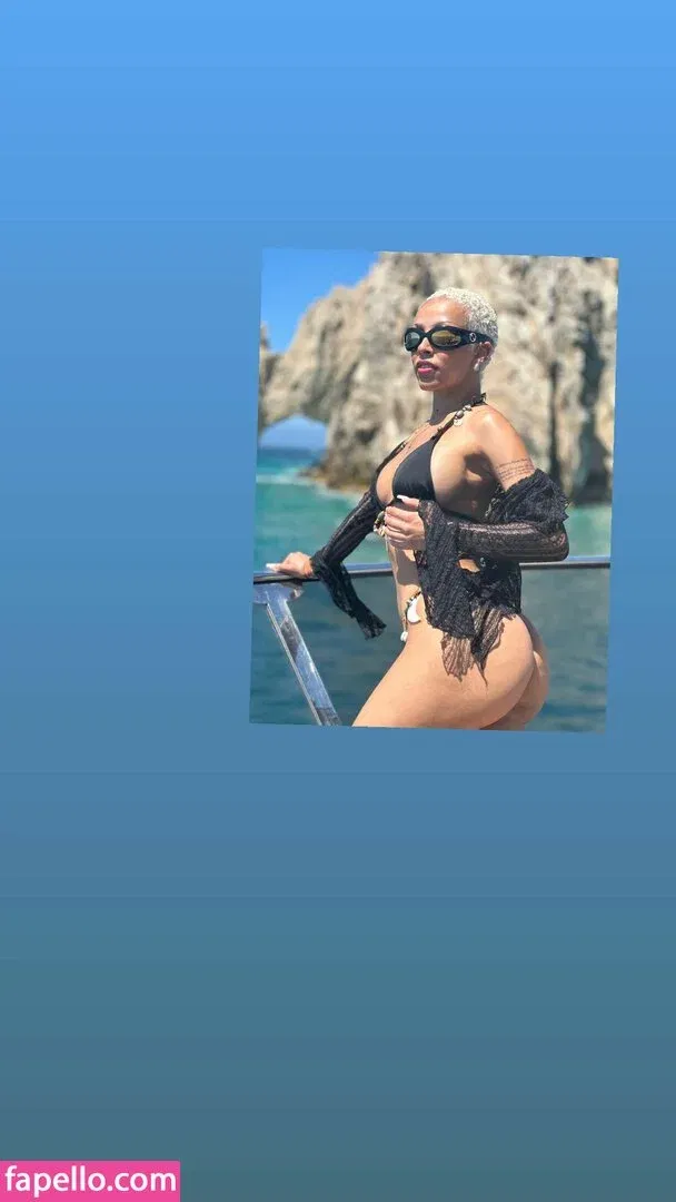 Doja Cat Onlyfans Photo Gallery 