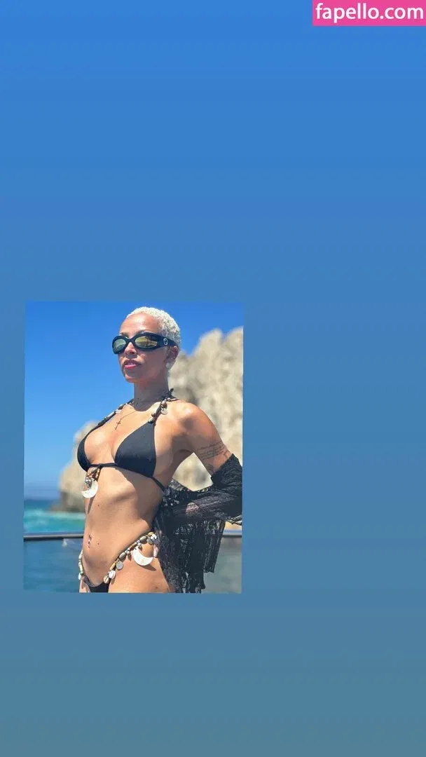 Doja Cat Onlyfans Photo Gallery 