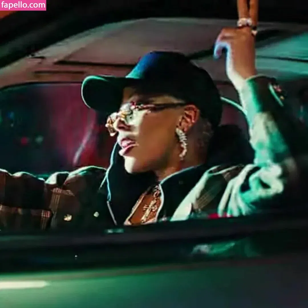 Doja Cat Onlyfans Photo Gallery 