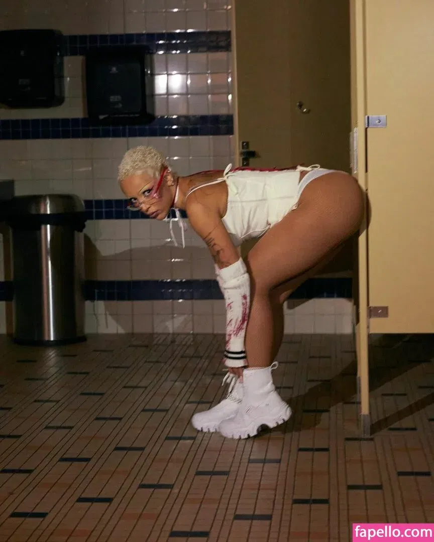 Doja Cat Onlyfans Photo Gallery 