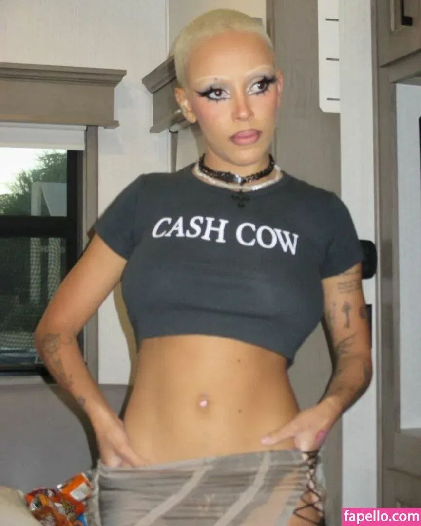 Doja Cat Onlyfans Photo Gallery 