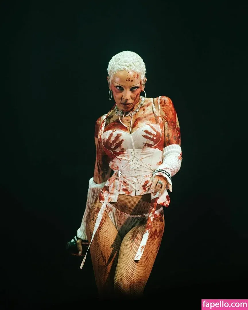 Doja Cat Onlyfans Photo Gallery 