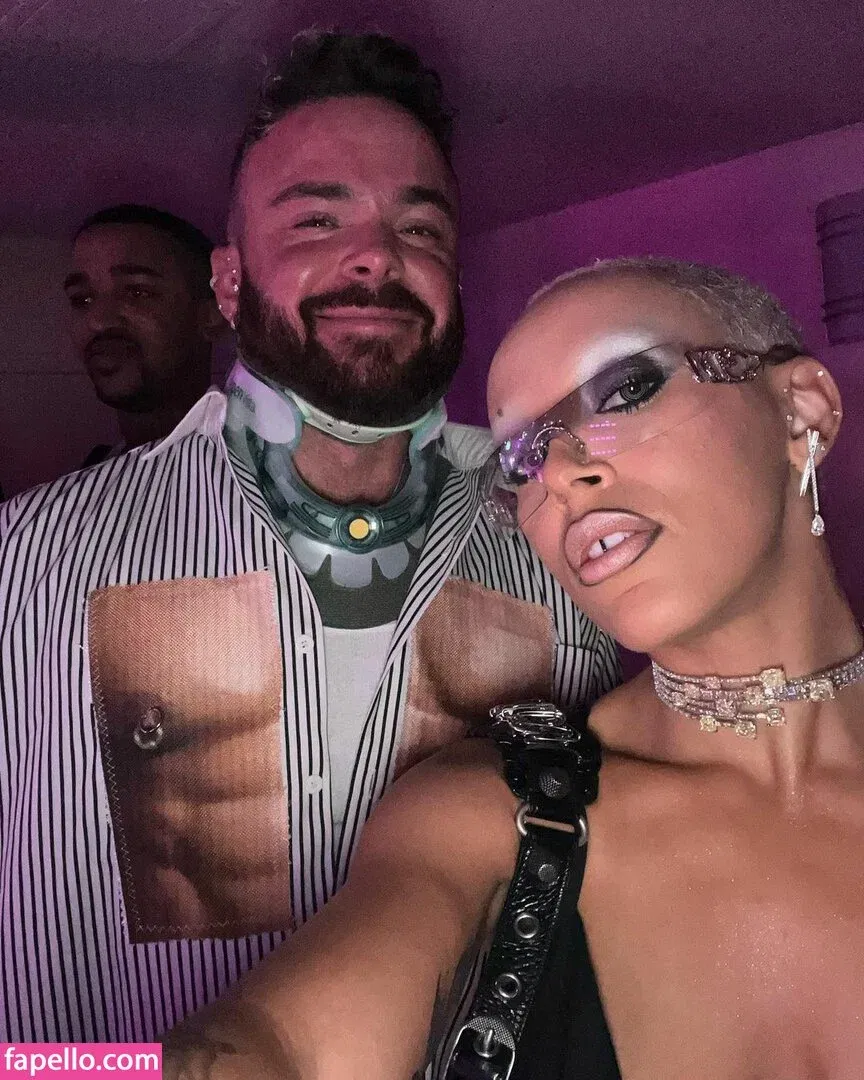 Doja Cat Onlyfans Photo Gallery 