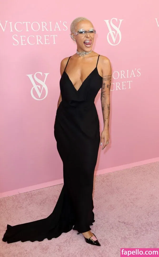 Doja Cat Onlyfans Photo Gallery 