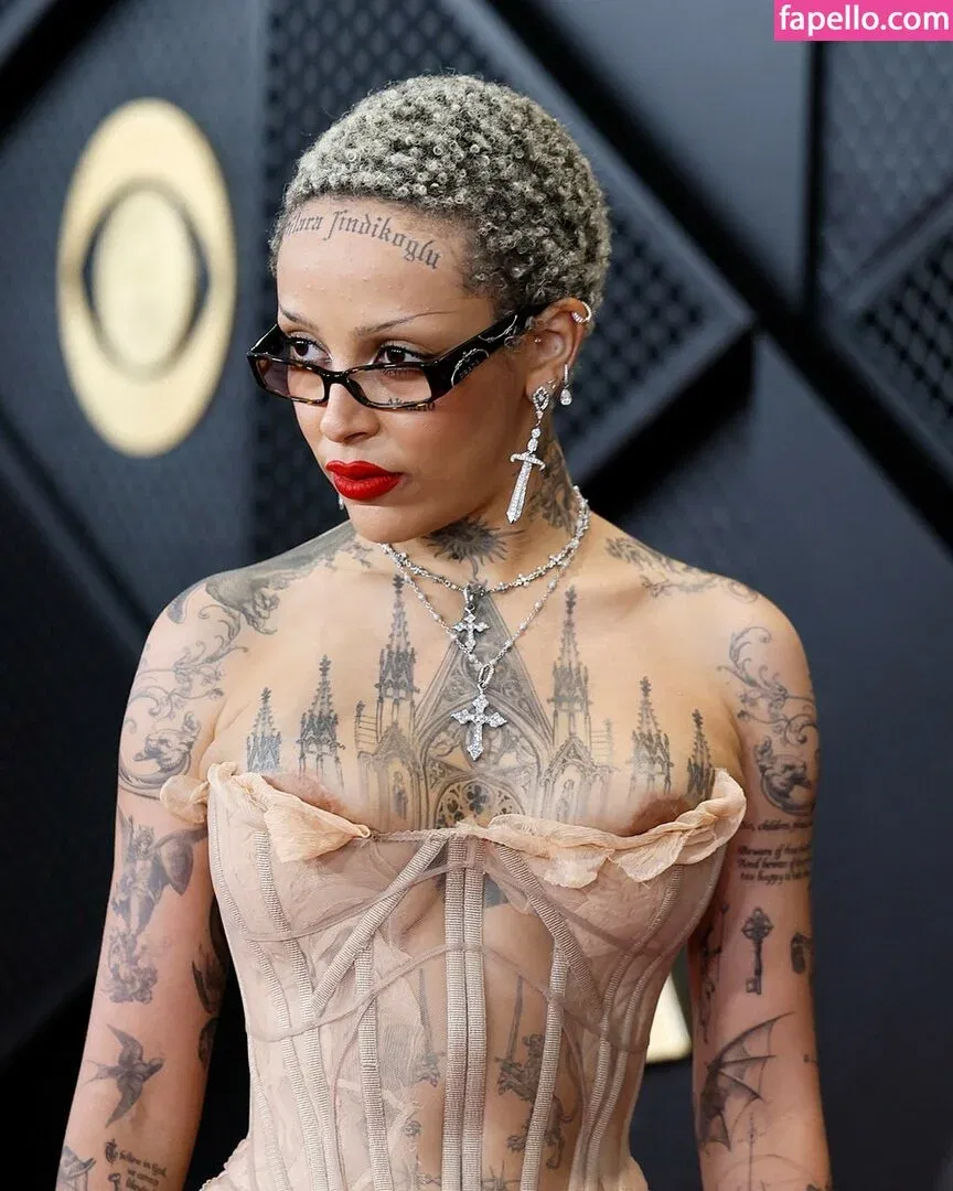 Doja Cat Onlyfans Photo Gallery 