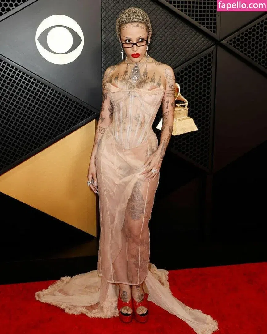 Doja Cat Onlyfans Photo Gallery 