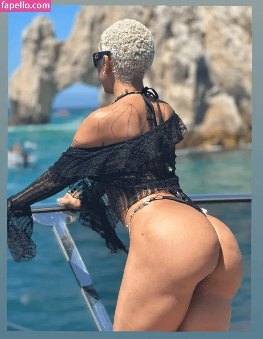 Doja Cat Onlyfans Photo Gallery 