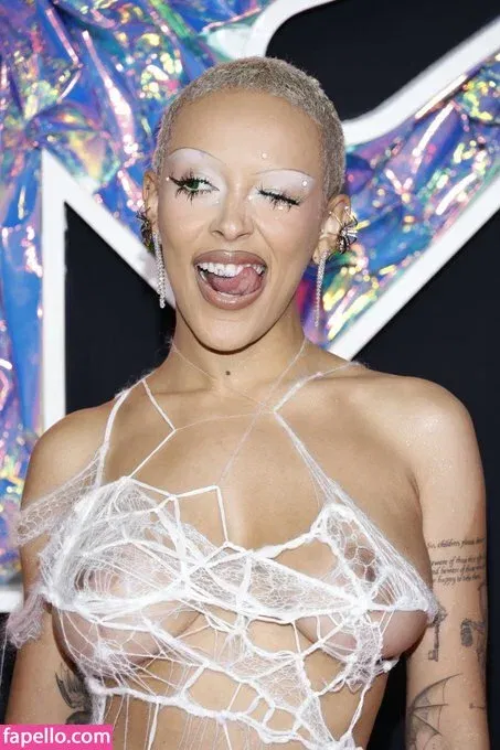 Doja Cat Onlyfans Photo Gallery 