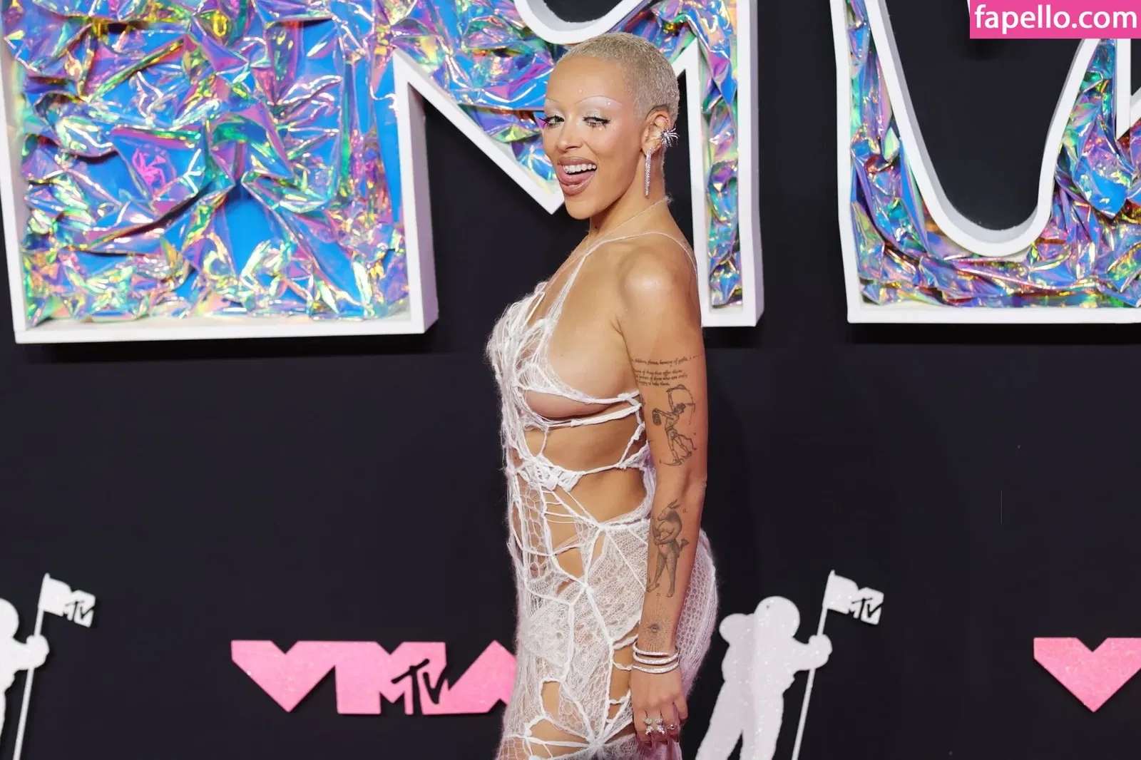 Doja Cat Onlyfans Photo Gallery 