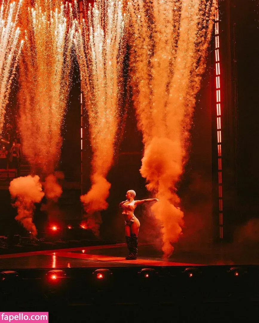 Doja Cat Onlyfans Photo Gallery 