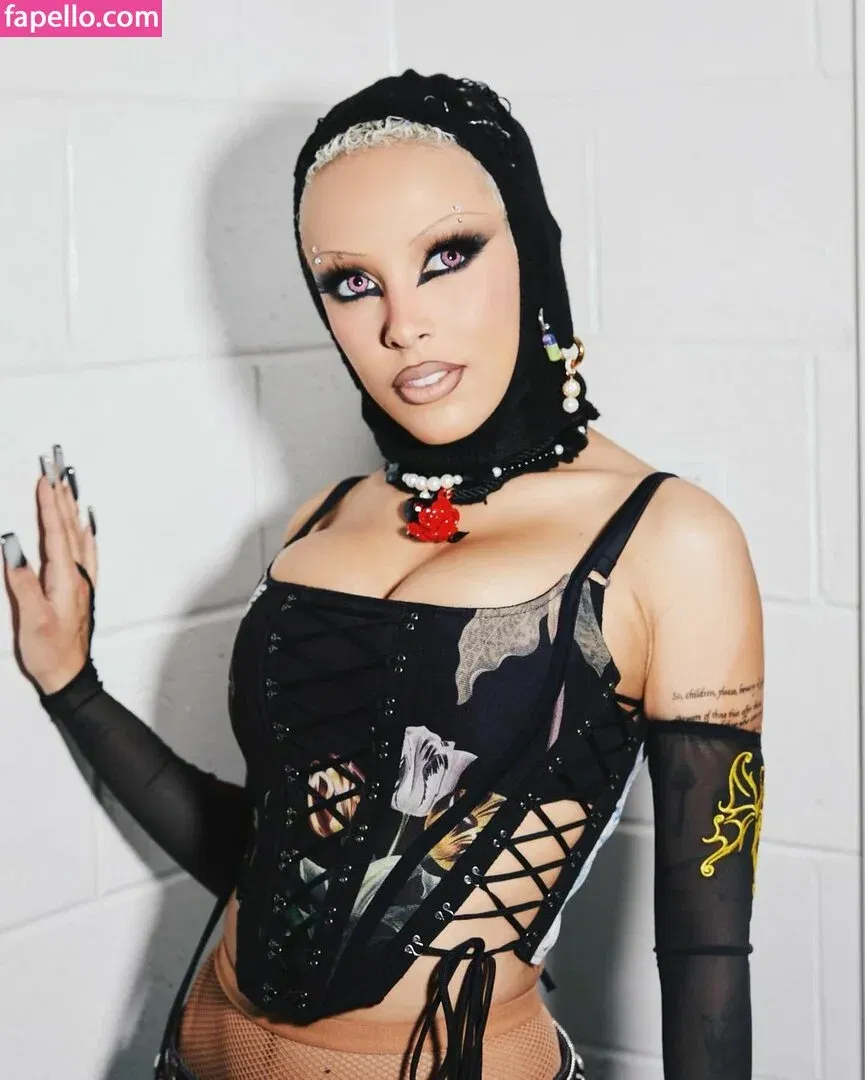 Doja Cat Onlyfans Photo Gallery 
