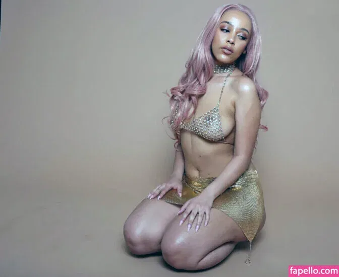 Doja Cat Onlyfans Photo Gallery 