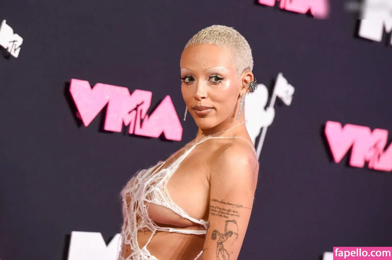 Doja Cat Onlyfans Photo Gallery 