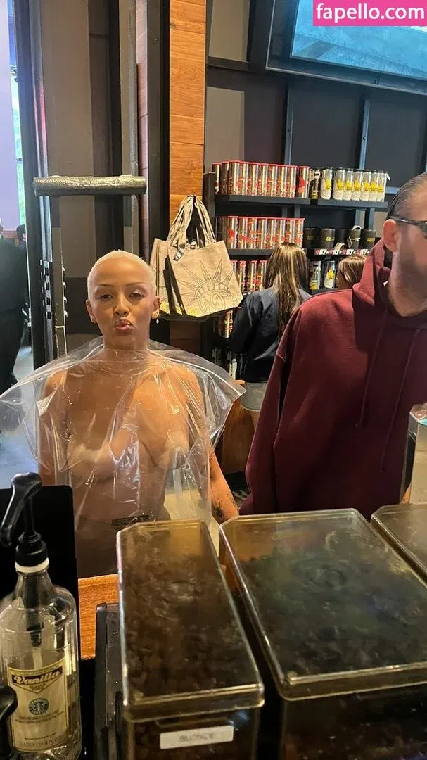 Doja Cat Onlyfans Photo Gallery 