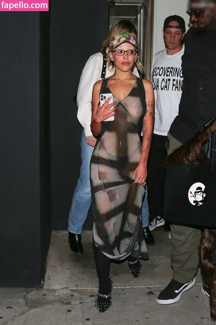 Doja Cat Onlyfans Photo Gallery 