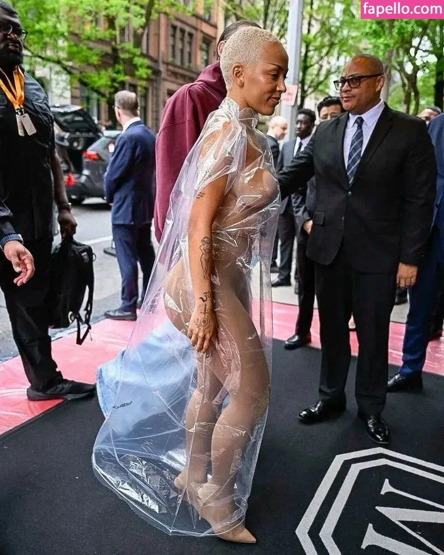 Doja Cat Onlyfans Photo Gallery 