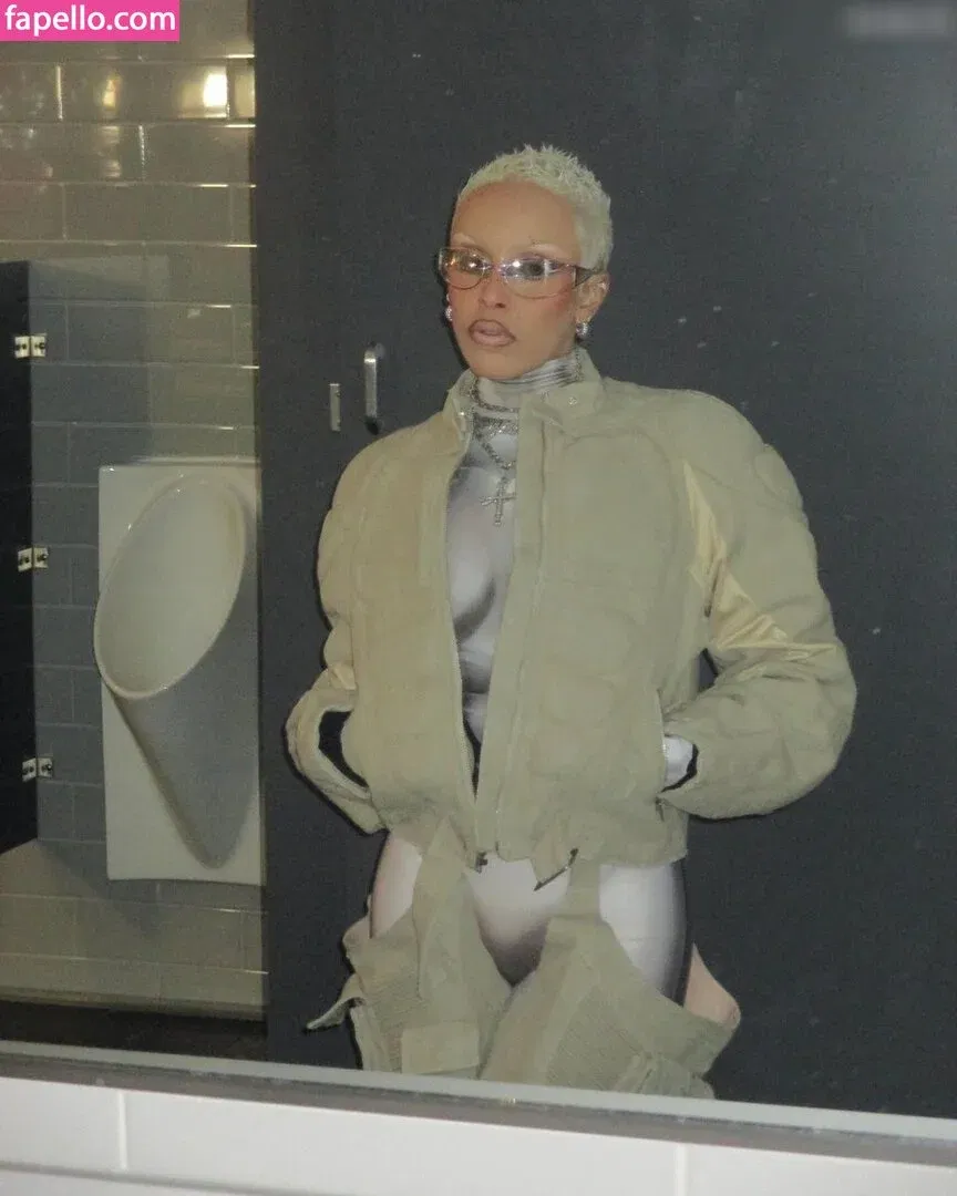 Doja Cat Onlyfans Photo Gallery 