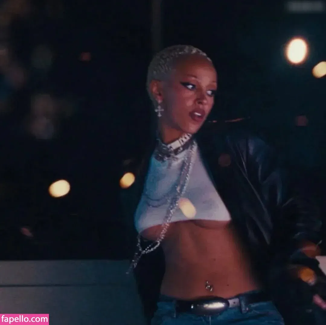 Doja Cat Onlyfans Photo Gallery 