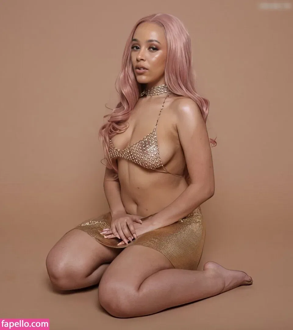Doja Cat Onlyfans Photo Gallery 