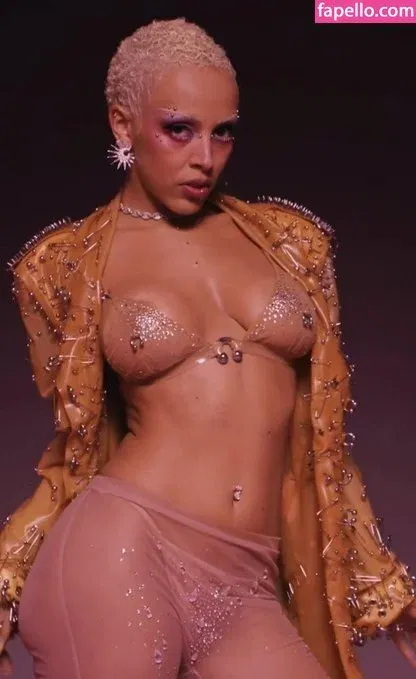 Doja Cat Onlyfans Photo Gallery 