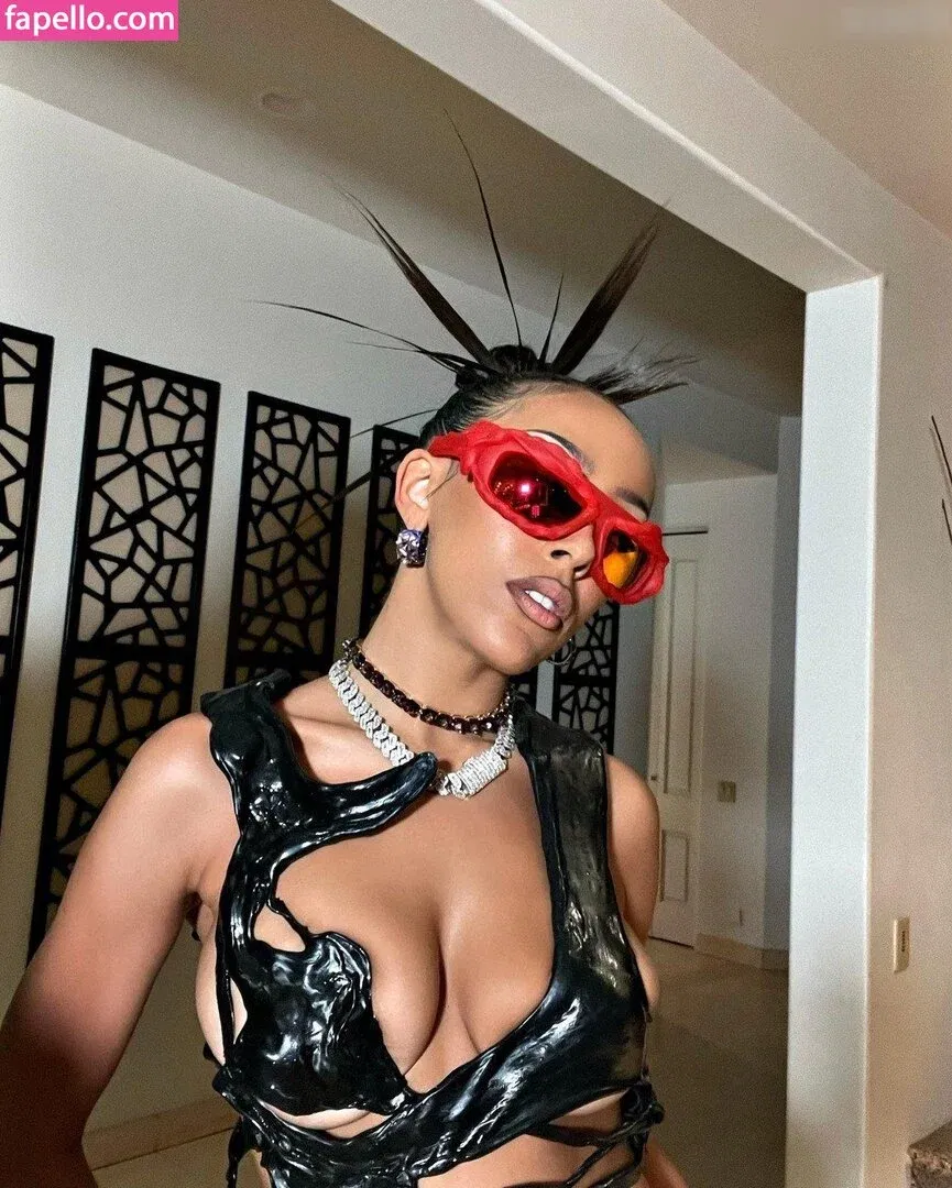 Doja Cat Onlyfans Photo Gallery 