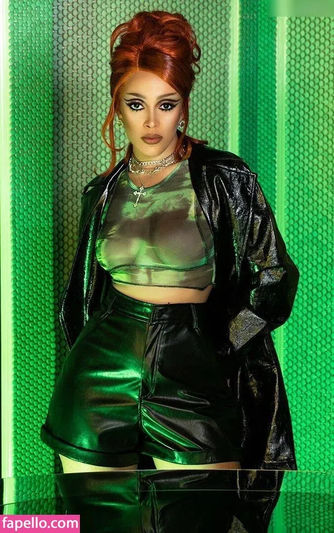 Doja Cat Onlyfans Photo Gallery 