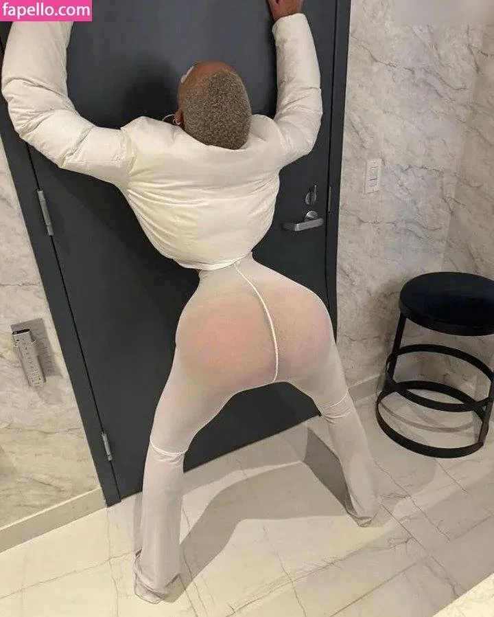 Doja Cat Onlyfans Photo Gallery 