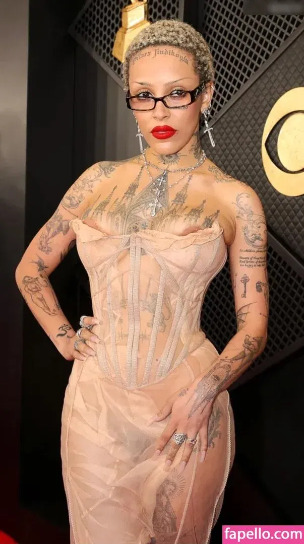 Doja Cat Onlyfans Photo Gallery 