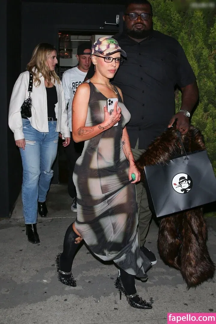 Doja Cat Onlyfans Photo Gallery 