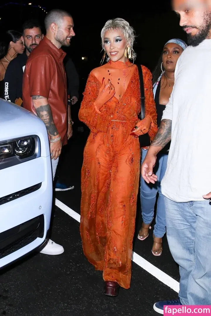 Doja Cat Onlyfans Photo Gallery 