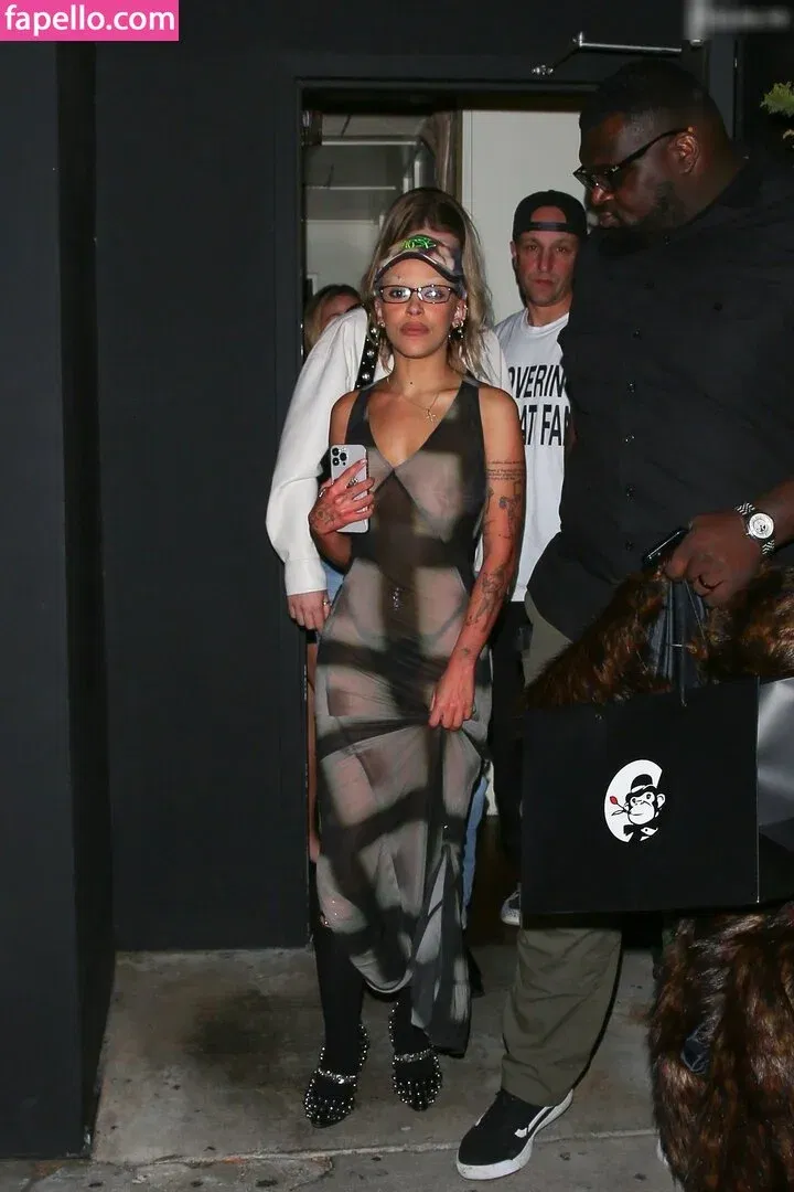 Doja Cat Onlyfans Photo Gallery 