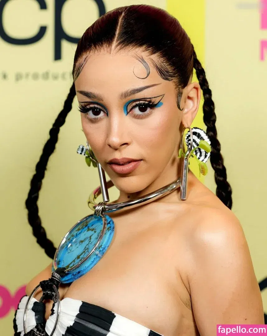 Doja Cat Onlyfans Photo Gallery 