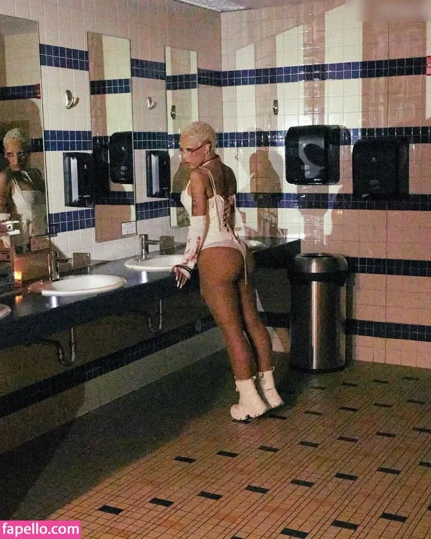 Doja Cat Onlyfans Photo Gallery 