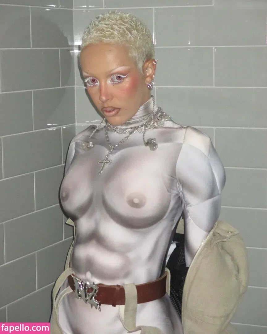 Doja Cat Onlyfans Photo Gallery 