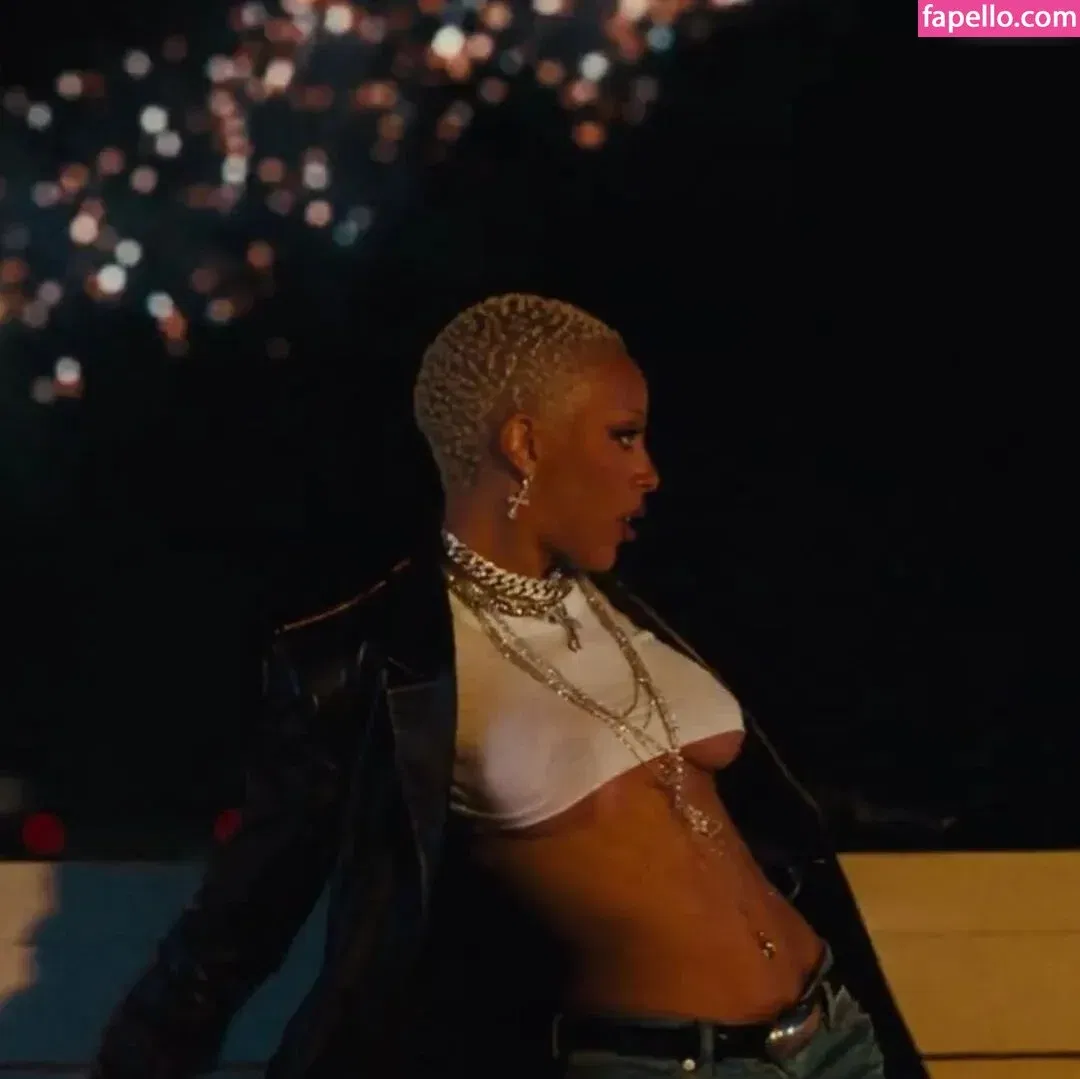 Doja Cat Onlyfans Photo Gallery 