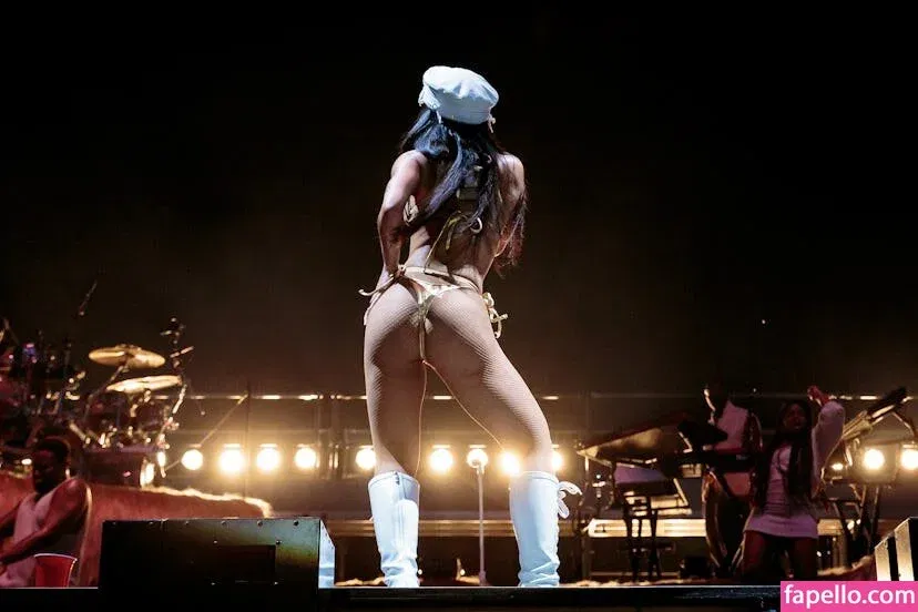 Doja Cat Onlyfans Photo Gallery 