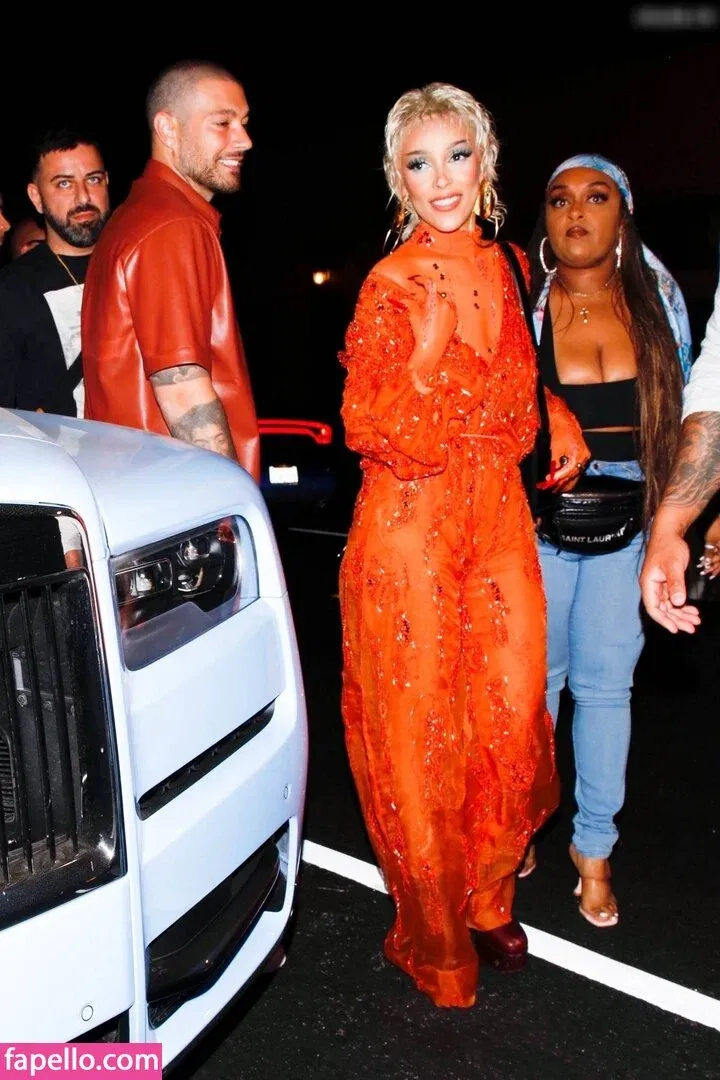 Doja Cat Onlyfans Photo Gallery 