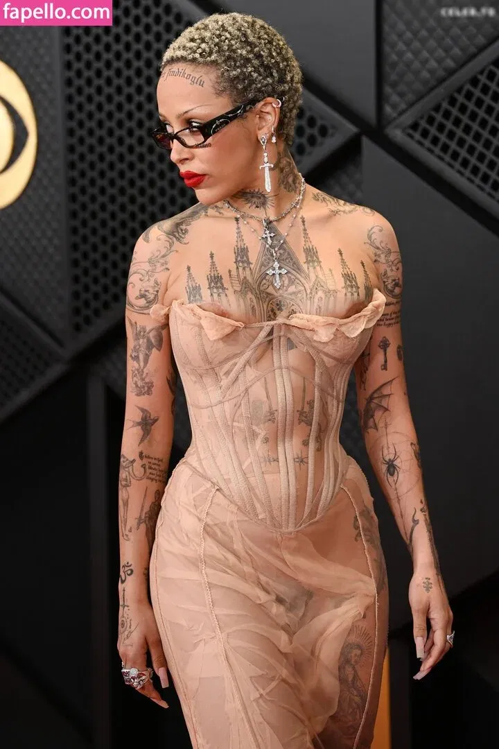 Doja Cat Onlyfans Photo Gallery 