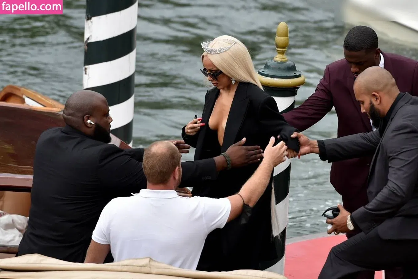 Doja Cat Onlyfans Photo Gallery 