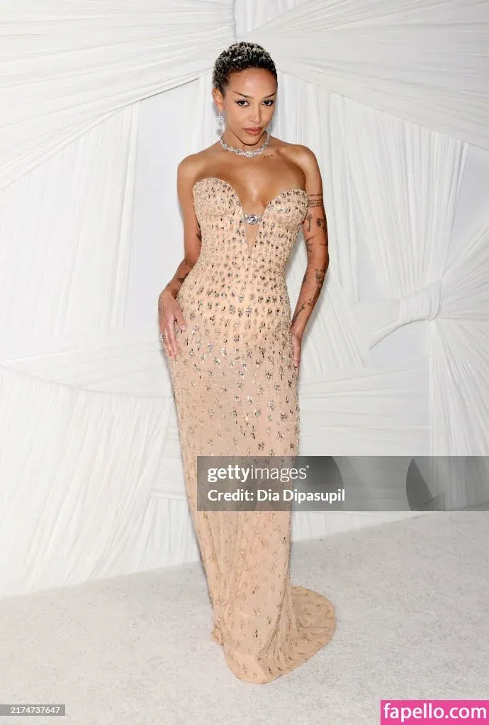 Doja Cat Onlyfans Photo Gallery 