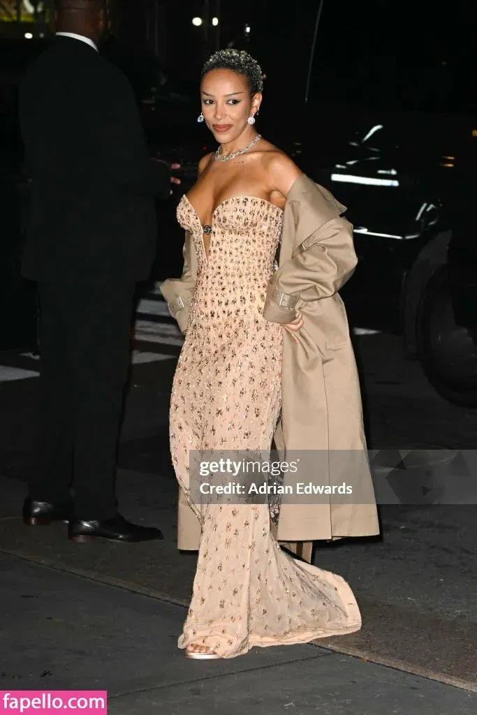 Doja Cat Onlyfans Photo Gallery 