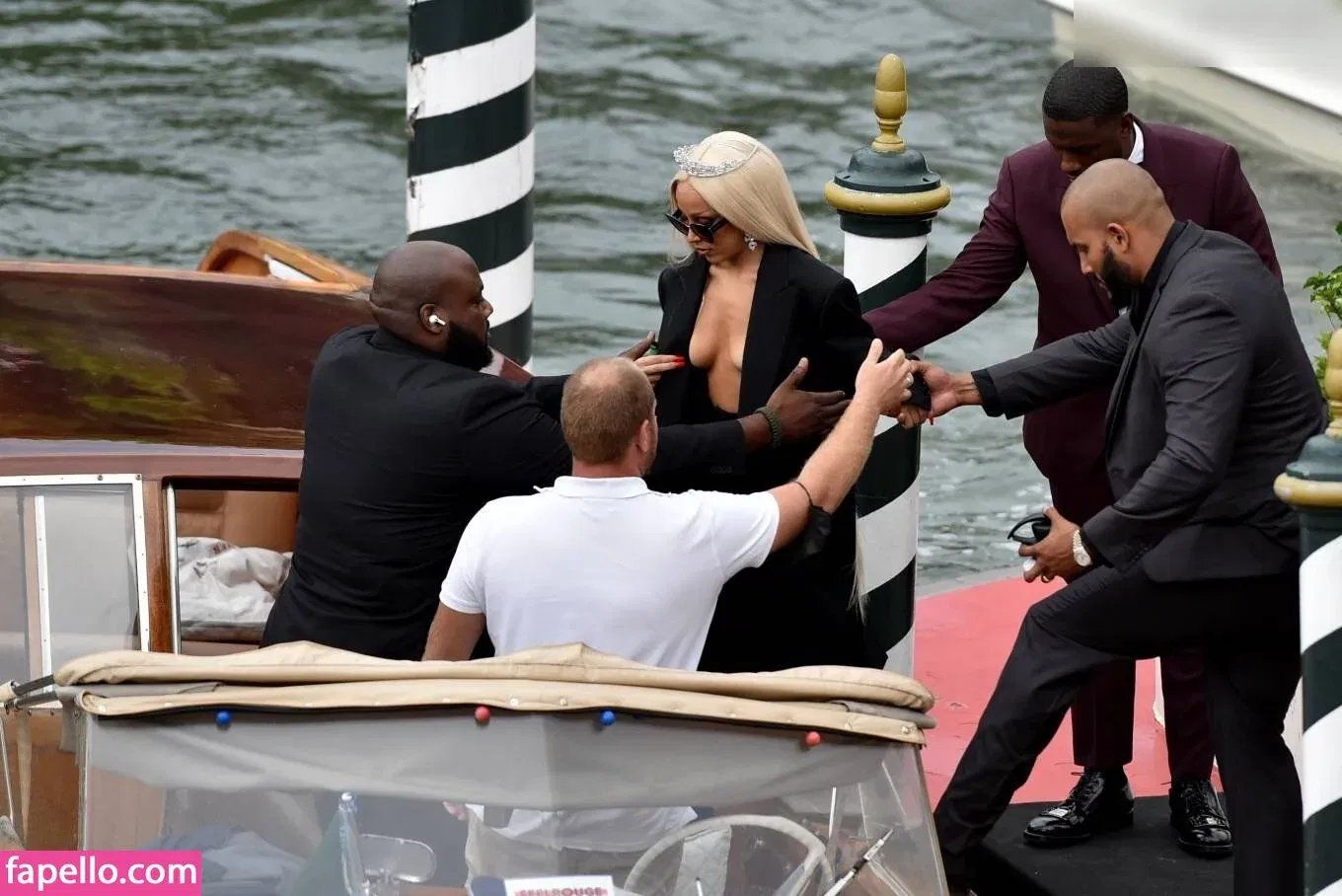 Doja Cat Onlyfans Photo Gallery 