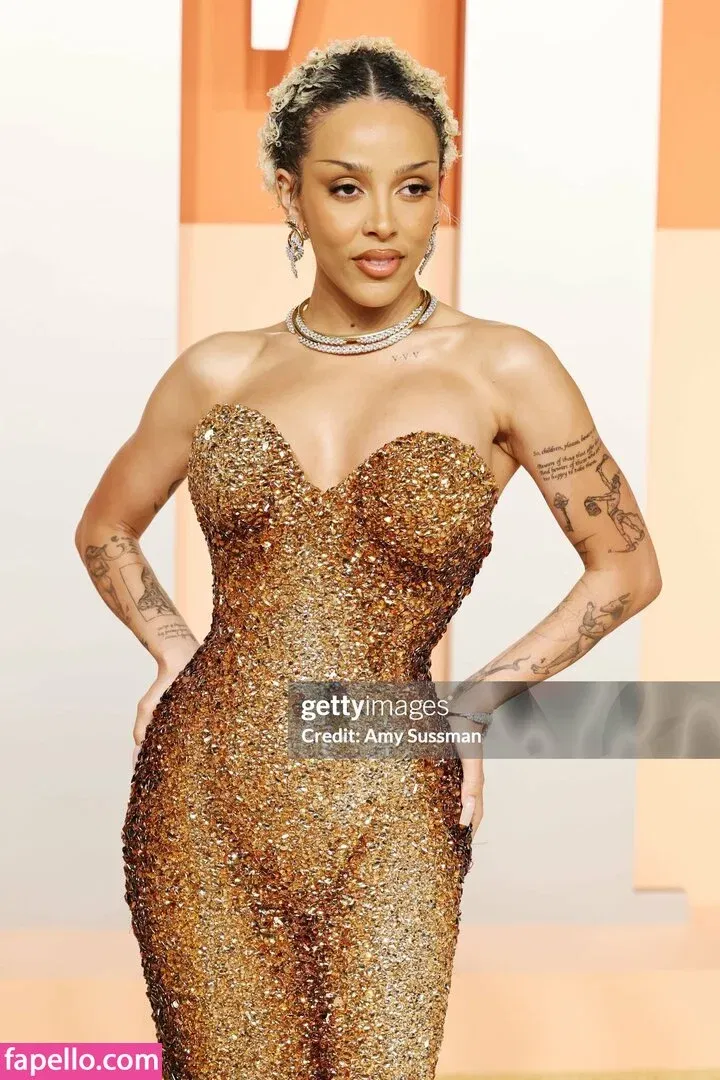 Doja Cat Onlyfans Photo Gallery 