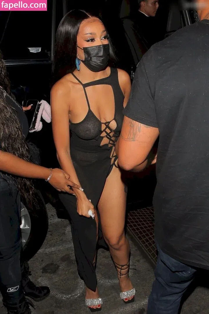 Doja Cat Onlyfans Photo Gallery 