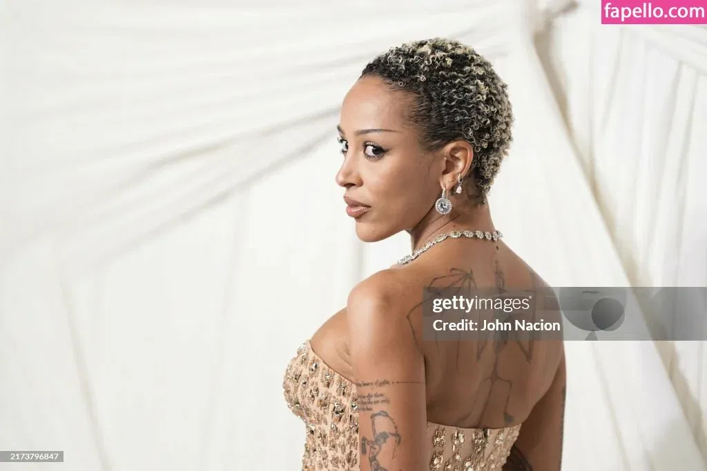 Doja Cat Onlyfans Photo Gallery 