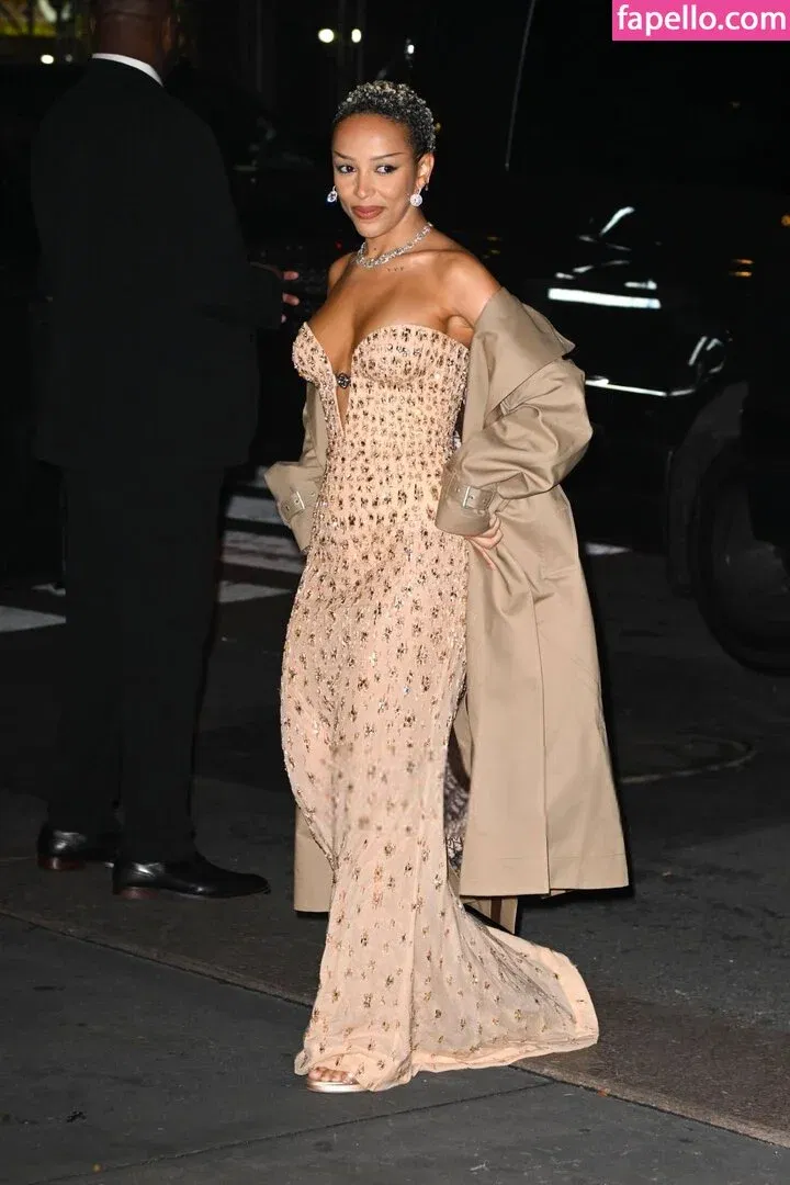 Doja Cat Onlyfans Photo Gallery 