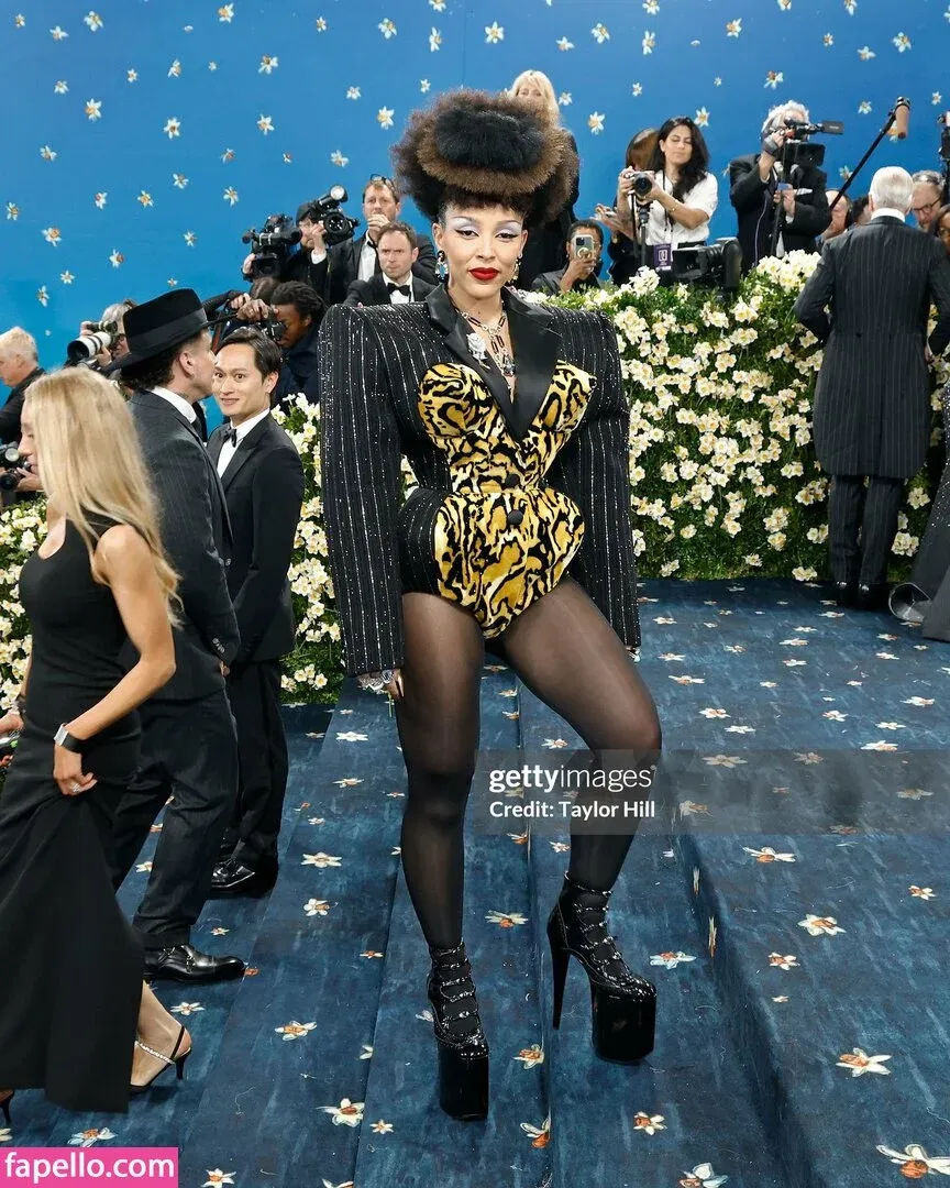 Doja Cat Onlyfans Photo Gallery 