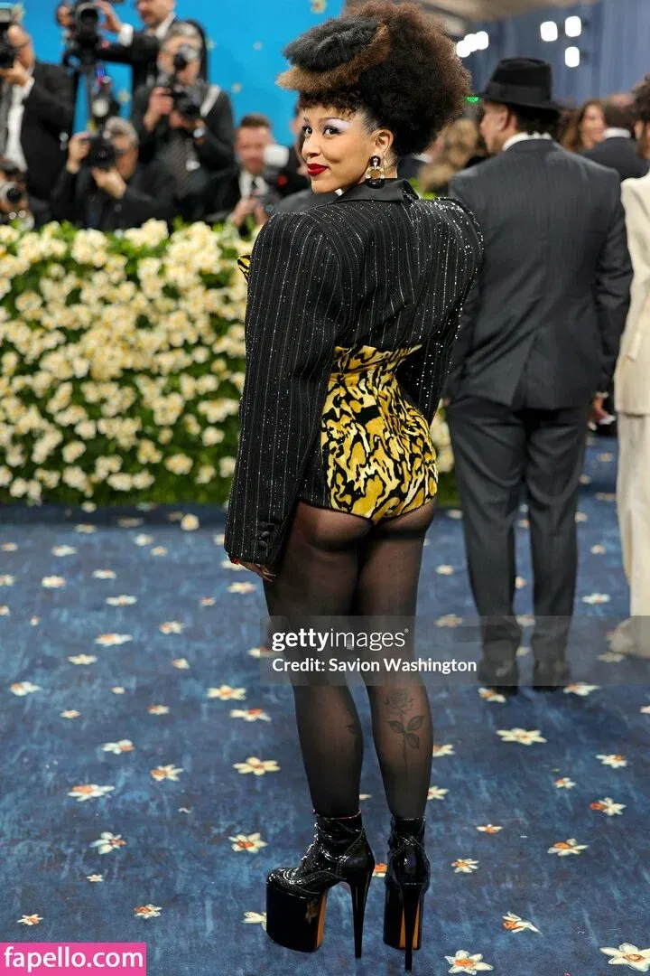 Doja Cat Onlyfans Photo Gallery 